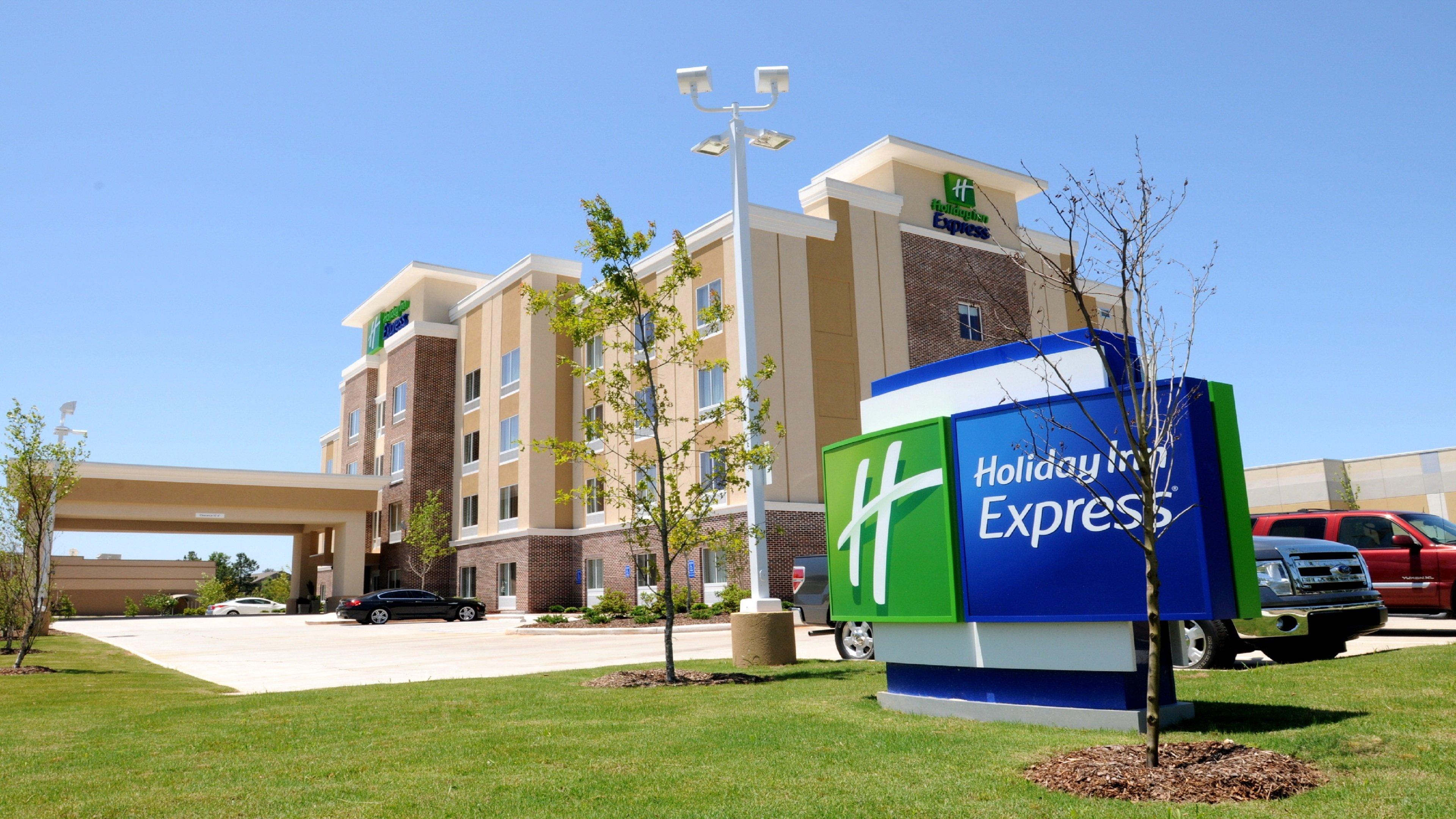 Holiday Inn Express Covington-Madisonville By Ihg Exterior foto