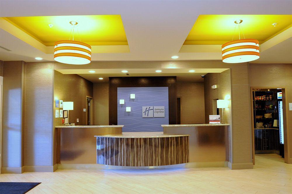 Holiday Inn Express Covington-Madisonville By Ihg Exterior foto